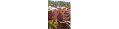 மாதா அமிர்தானந்தமயி - கேரளா